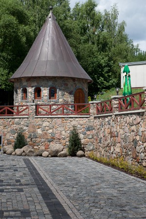 Zámecká kaple s grilem